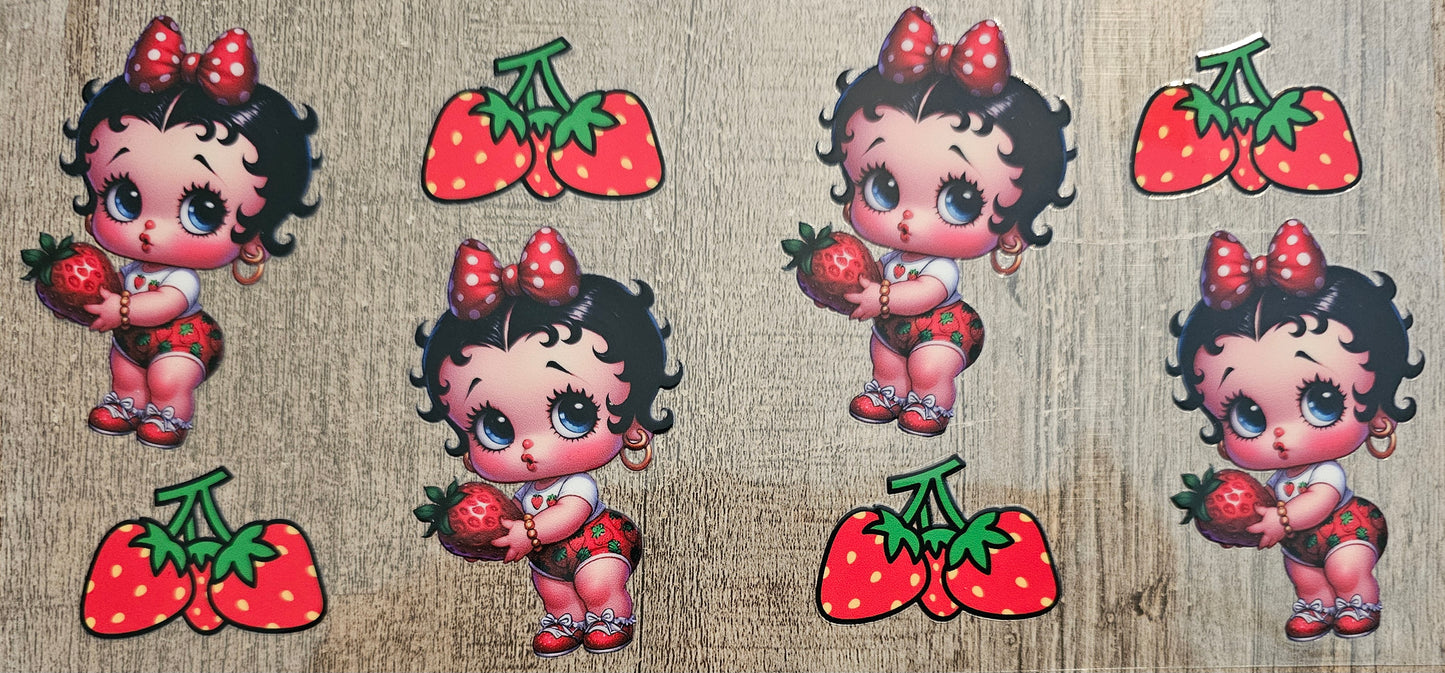 Betty Strawberry 16oz Wrap
