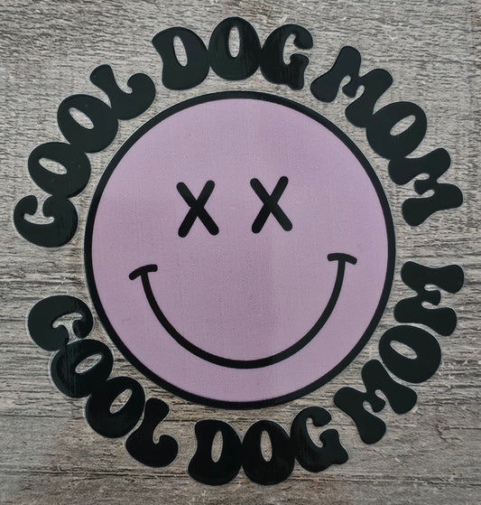 Cool Dog Mom 4in Decal
