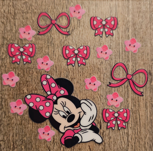 Girl Mouse Round Wrap
